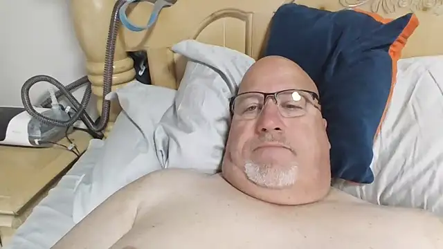 Bigbear0563 online show from March 2026 03:50:01 PM