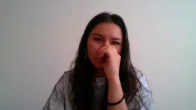  andygirl online show from May 2026 07:33:01 PM