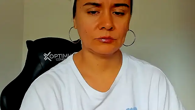 Sami Hotie1 online show from February 2026 09:01:01 PM