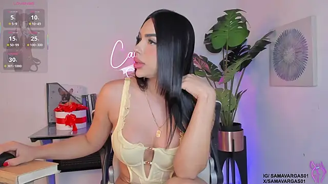 Korina Saenz01 online show from May 2026 04:04:02 PM