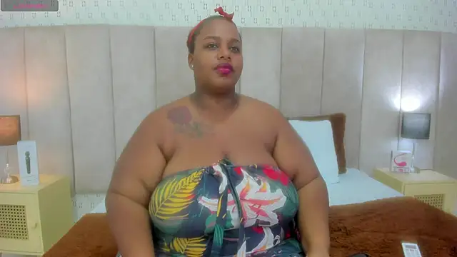 Snapshot of KiaraBrownn chatting on February 2025 11:40:02 AM KiaraBrownn online show from February 2025 11:40:02 AM