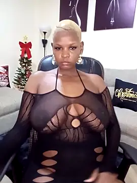 Snapshot of Sexy_panda69 chatting on December 2024 08:27:02 PM Sexy panda69 online show from December 2024 08:27:02 PM