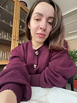 Snapshot of Delimar chatting on April 2026 04:04:01 AM Delimar online show from April 2026 04:04:01 AM