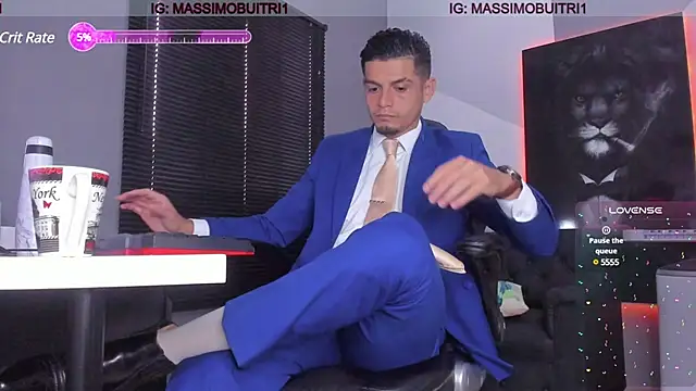 Snapshot of massimo_g chatting on December 2024 01:28:01 PM massimo g online show from December 2024 01:28:01 PM