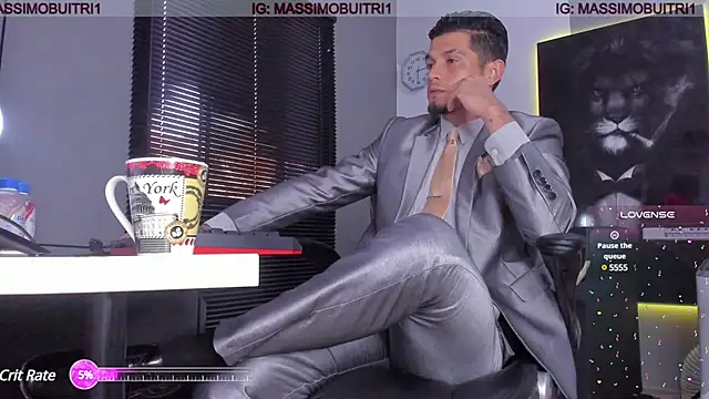 Snapshot of massimo_g chatting on December 2024 10:30:01 PM massimo g online show from December 2024 10:30:01 PM