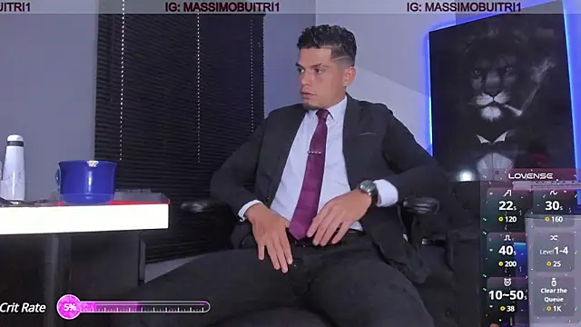 Snapshot of massimo_g chatting on December 2024 10:41:02 PM massimo g online show from December 2024 10:41:02 PM