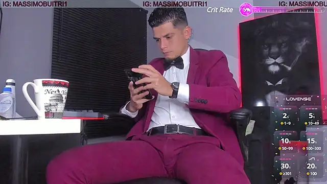 Snapshot of massimo_g chatting on January 2025 01:30:01 AM massimo g online show from January 2025 01:30:01 AM