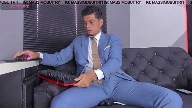 massimo g online show from June 2026 12:16:02 PM