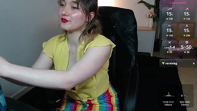 Snapshot of Crystal-dreamt chatting on June 2026 12:42:02 PM Crystal-dreamt online show from June 2026 12:42:02 PM