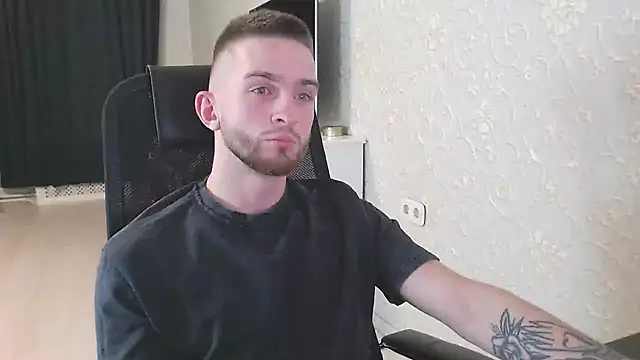 Marselle Laker online show from January 2025 02:25:01 AM