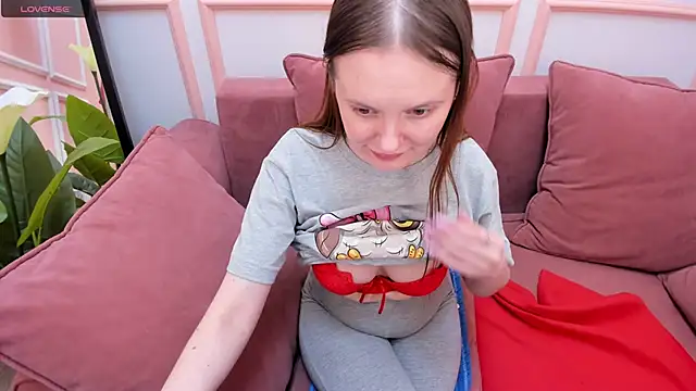 Snapshot of JannaVerdi_ chatting on February 2025 01:40:02 PM JannaVerdi online show from February 2025 01:40:02 PM