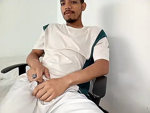 danidiazto2023 online show from March 2025 03:48:01 PM