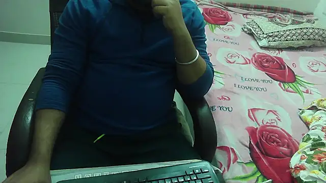 Snapshot of rentarob chatting on February 2025 04:34:02 PM rentarob online show from February 2025 04:34:02 PM