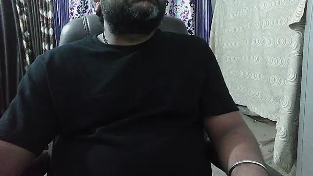 Snapshot of rentarob chatting on September 2025 06:57:01 PM rentarob online show from September 2025 06:57:01 PM