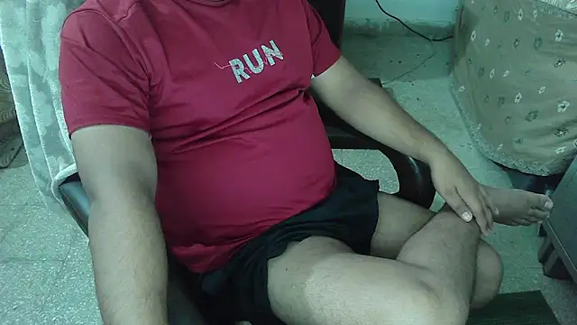 Snapshot of rentarob chatting on October 2025 05:55:01 PM rentarob online show from October 2025 05:55:01 PM