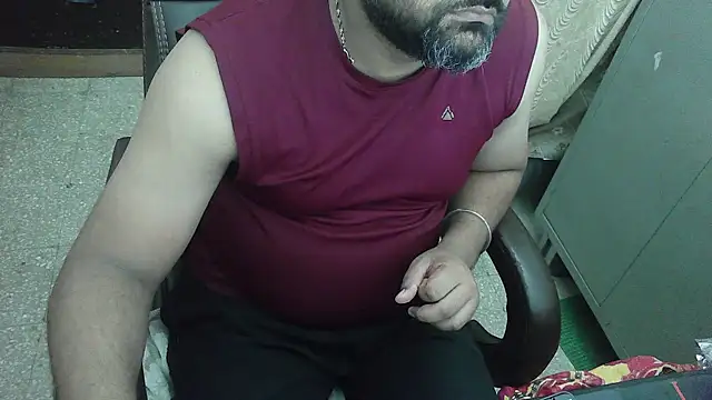 Snapshot of rentarob chatting on October 2025 12:16:01 PM rentarob online show from October 2025 12:16:01 PM