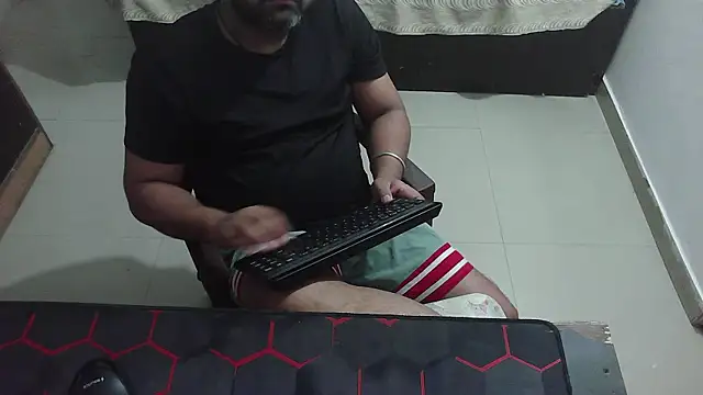 rentarob online show from May 2026 12:05:01 AM