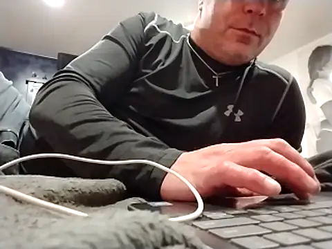 JRock69nKzoo online show from March 2026 11:33:01 PM