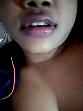 Hotlisa online show from December 2024 05:34:01 PM