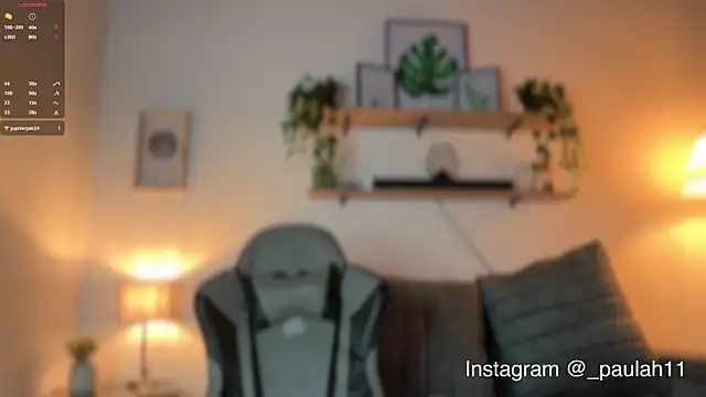 Paulah x online show from November 2025 08:40:02 PM