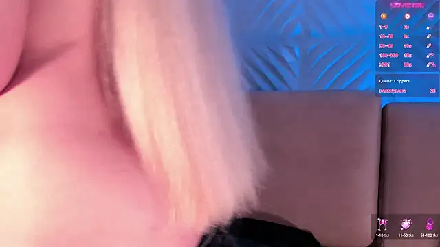 Snapshot of SophiePalmer chatting on February 2025 11:59:02 PM SophiePalmer online show from February 2025 11:59:02 PM