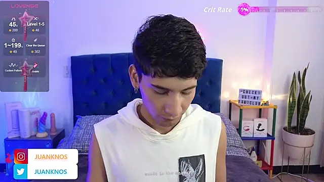 Snapshot of by_pandora chatting on October 2025 05:55:02 PM by pandora online show from October 2025 05:55:02 PM