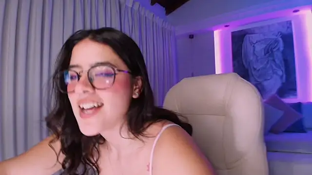 nathalie rivers online show from February 2025 06:51:01 AM