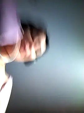 Snapshot of LissaThompsom chatting on September 2025 12:10:01 PM LissaThompsom online show from September 2025 12:10:01 PM