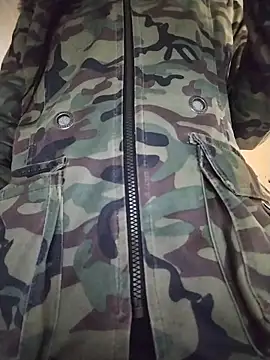 Snapshot of LissaThompsom chatting on October 2025 01:15:02 PM LissaThompsom online show from October 2025 01:15:02 PM