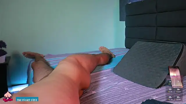 kathieandpovcock1 online show from December 2024 04:29:02 PM