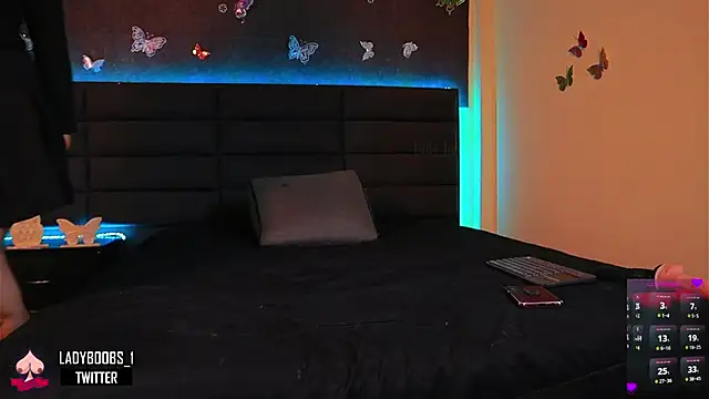 kathieandpovcock1 online show from February 2025 04:45:02 PM