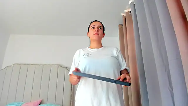 Hanna86 online show from March 2026 01:50:02 PM