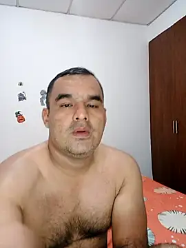 Snapshot of Angeelus2 chatting on May 2026 11:32:02 PM Angeelus2 online show from May 2026 11:32:02 PM