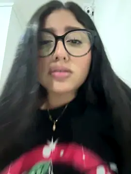 croftsmila online show from November 2025 10:41:01 PM