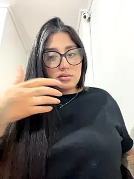 croftsmila online show from December 2025 10:37:02 PM