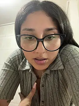 croftsmila online show from June 2026 11:29:01 PM