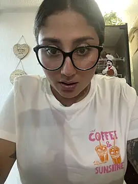 croftsmila online show from June 2026 10:45:02 PM