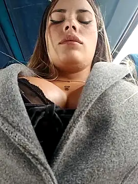 Snapshot of Misscata1106 chatting on February 2026 07:10:02 PM Misscata1106 online show from February 2026 07:10:02 PM