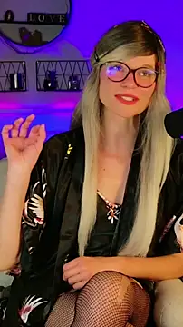 Kittychatte online show from May 2026 08:03:02 PM