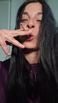 patatinahot87 online show from April 2026 03:50:01 PM