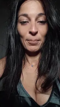 patatinahot87 online show from June 2026 03:57:01 PM