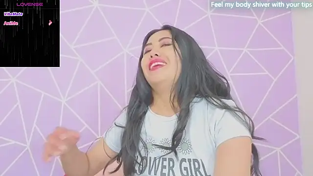 Snapshot of altheamoore chatting on October 2025 07:11:02 PM altheamoore online show from October 2025 07:11:02 PM