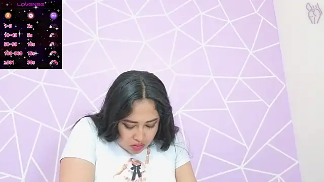 Snapshot of altheamoore chatting on October 2025 10:43:02 PM altheamoore online show from October 2025 10:43:02 PM