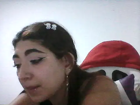 esteni online show from September 2025 04:34:02 AM