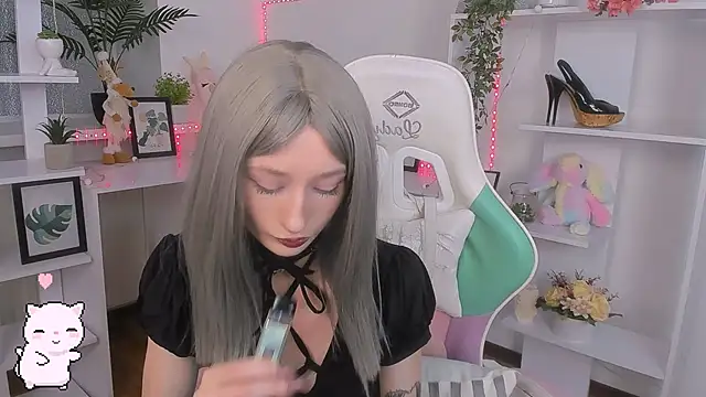 Snapshot of Katia_Kim chatting on October 2025 07:01:02 AM Katia Kim online show from October 2025 07:01:02 AM