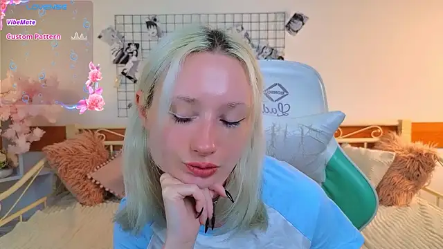 Katia Kim online show from March 2026 06:29:01 AM