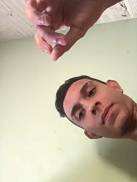 Snapshot of fran777775 chatting on December 2025 01:17:01 PM fran777775 online show from December 2025 01:17:01 PM