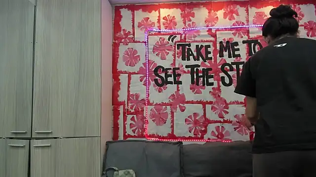 Mhelanny2 online show from March 2025 05:40:02 AM