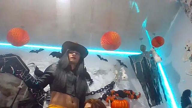 latintransbigcum online show from October 2025 02:28:01 PM