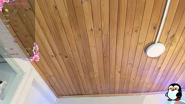 cristal  hot 1 online show from October 2025 05:13:01 AM